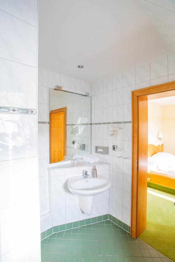 Hotel-Pension Eschwege Ngoại thất bức ảnh